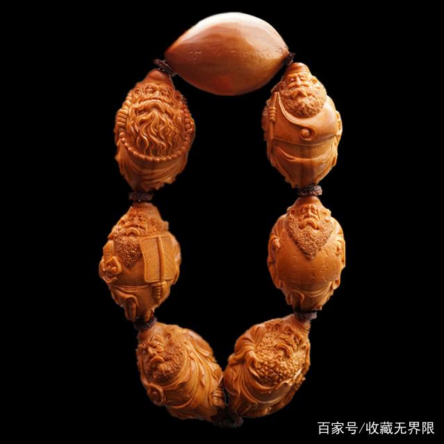 核桃雕刻，借自然进行具体雕塑的艺术，集大千世界之妙，欣赏核雕