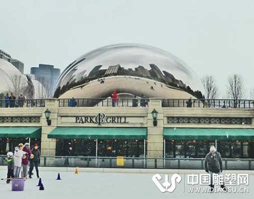 芝加哥标志性雕塑之一，宛若银色水滴的趣味建筑！