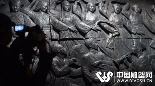 民族大团结——全国雕塑艺术作品展在京开幕
